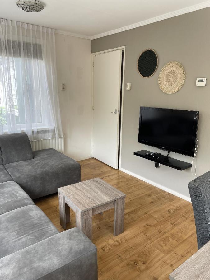 Brink 9B Villa De Koog  Buitenkant foto